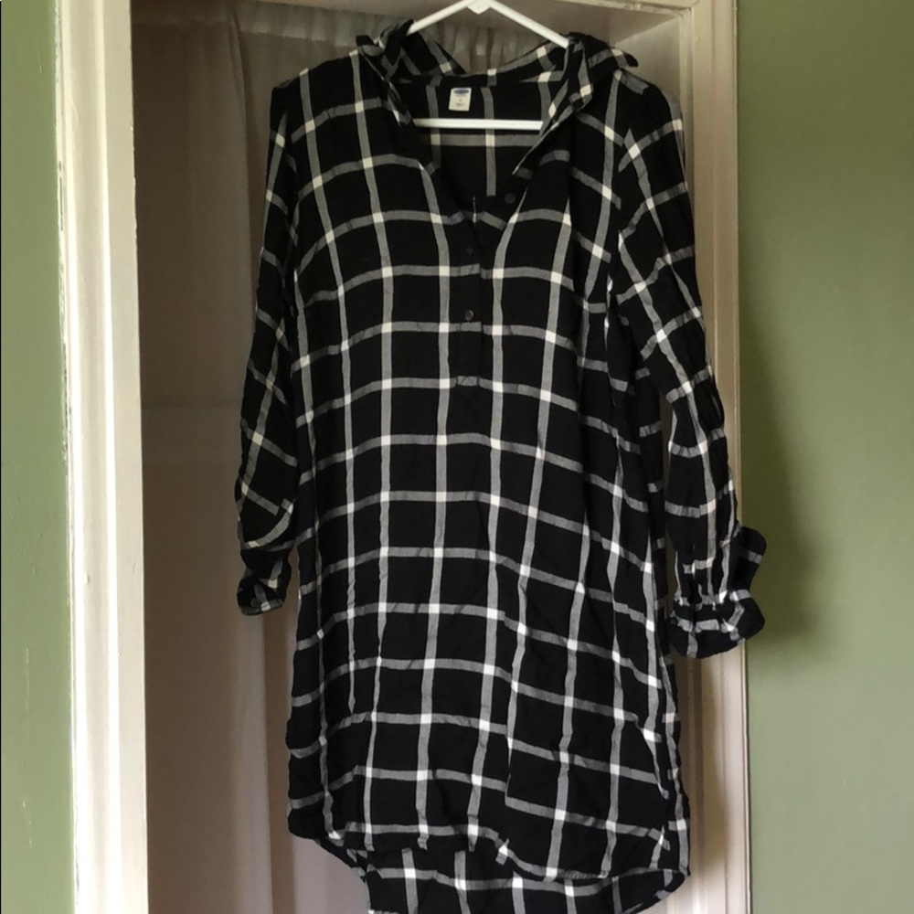 Old Navy Plaid Shirtdress